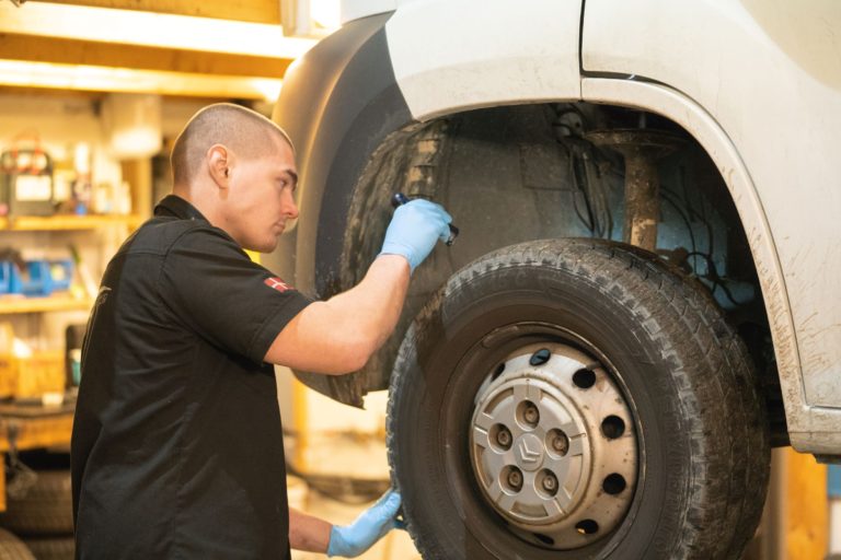 DK's Autoservice - Dæk og fælge